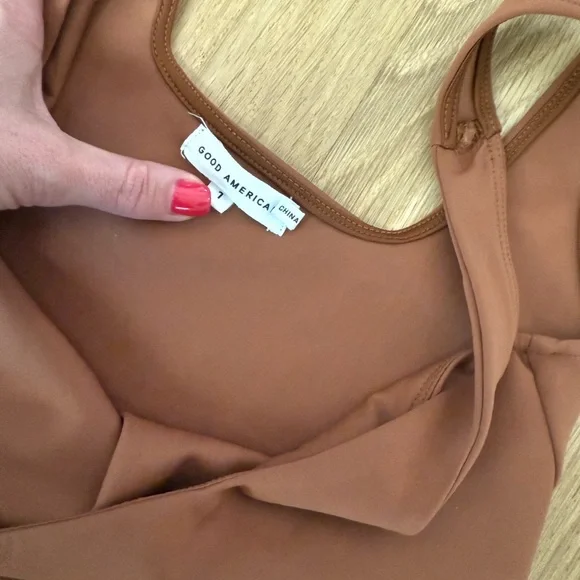 Good American SCUBA MODERN TANK BODYSUIT Size 1 - Picture 3 of 4